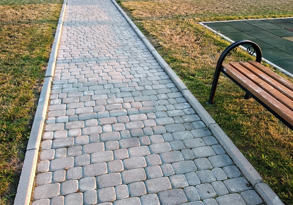 Stone Hardscaping-min
